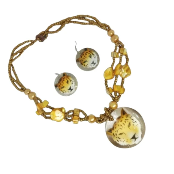 Yellow Cheetah Necklace & Earrings Set Glass Beads Statement Pendant NWOT - Picture 3 of 5